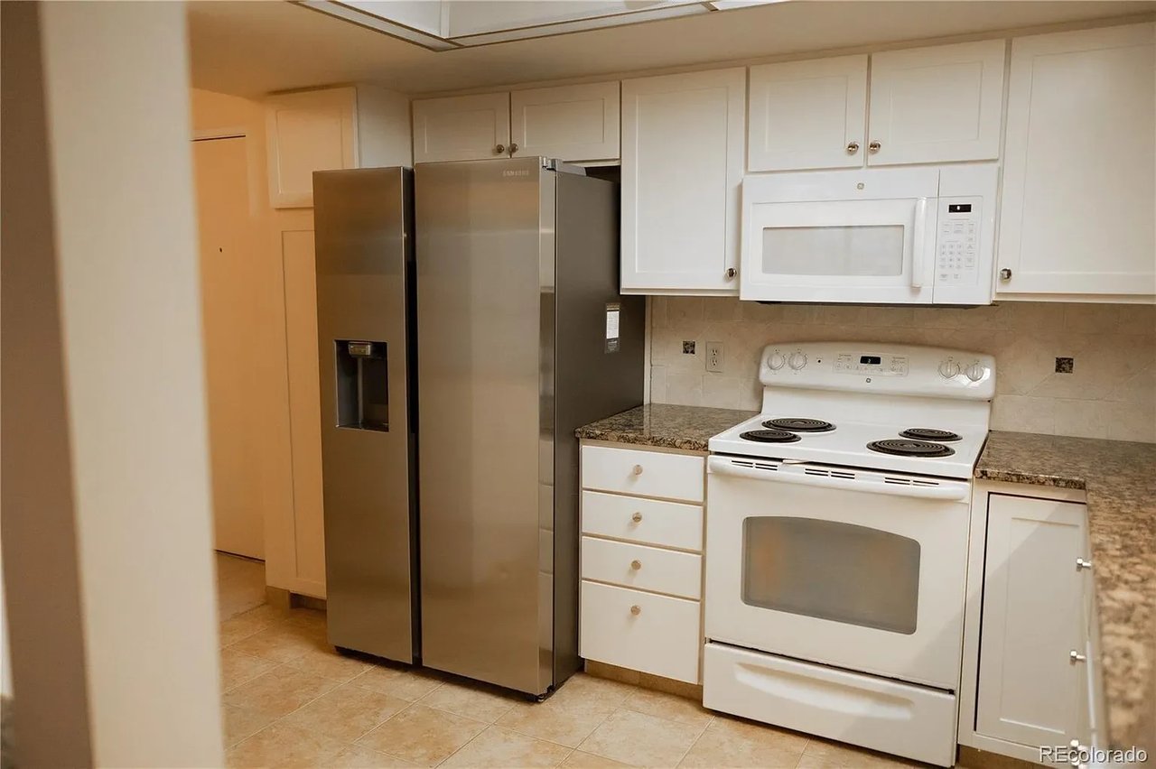 14390 E Marina Drive Unit 207