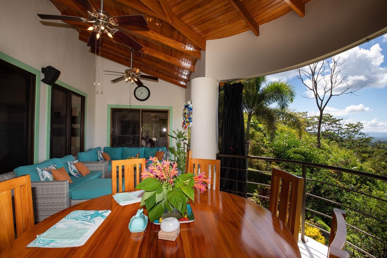 Elegant & Relaxing Beautiful 3 Bedroom Home With Mountain and Ocean Views 3