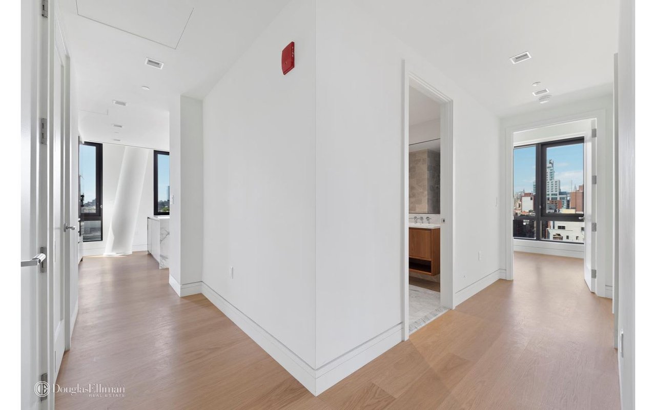 242 Broome St, #8D