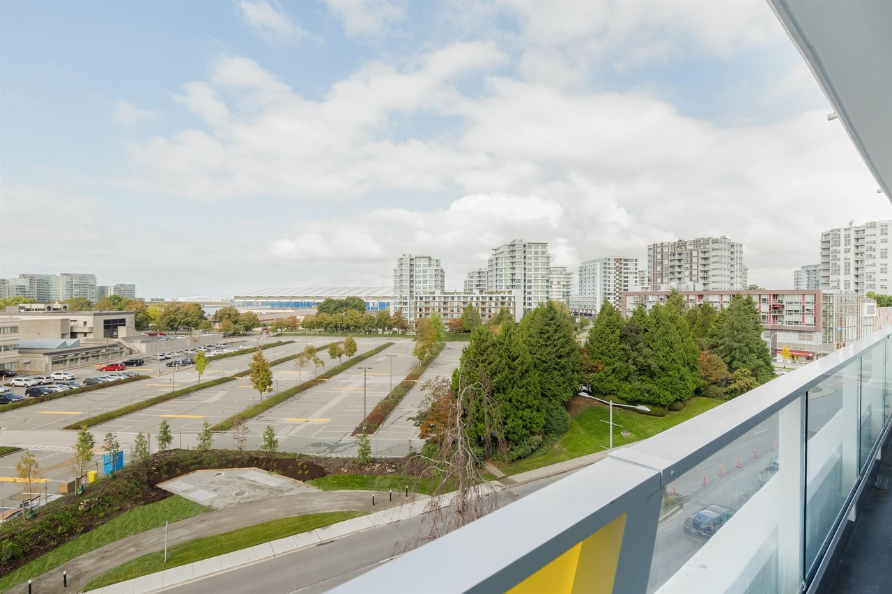 312-5766 Gilbert Rd