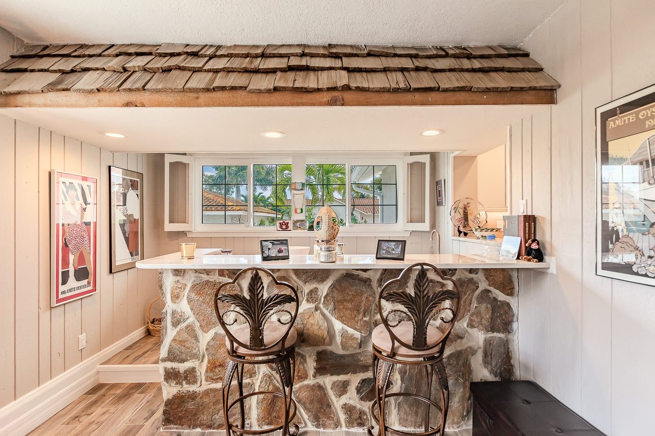 501 VELASQUEZ DRIVE