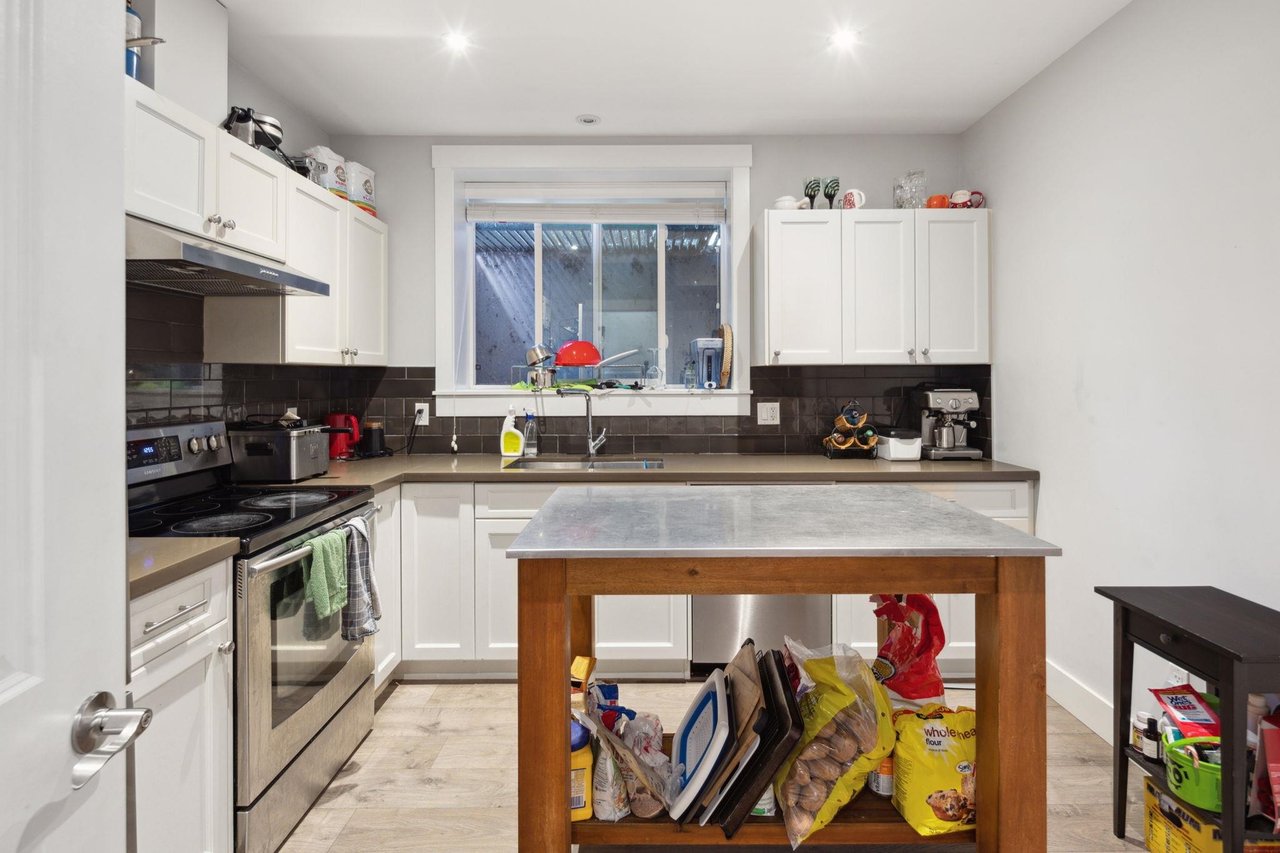 617 Mahon Avenue, North Vancouver
