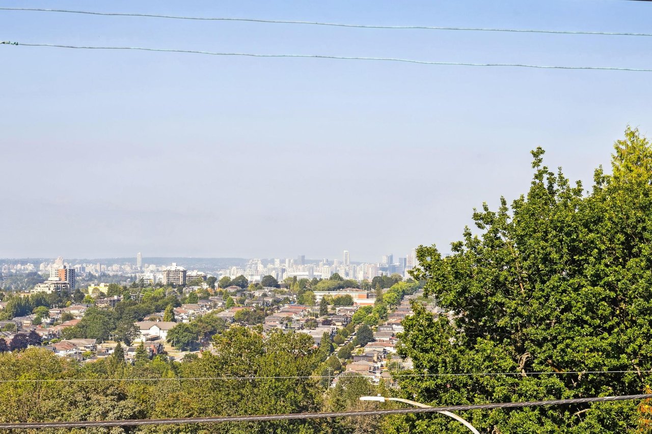 110 N Delta Avenue, Burnaby