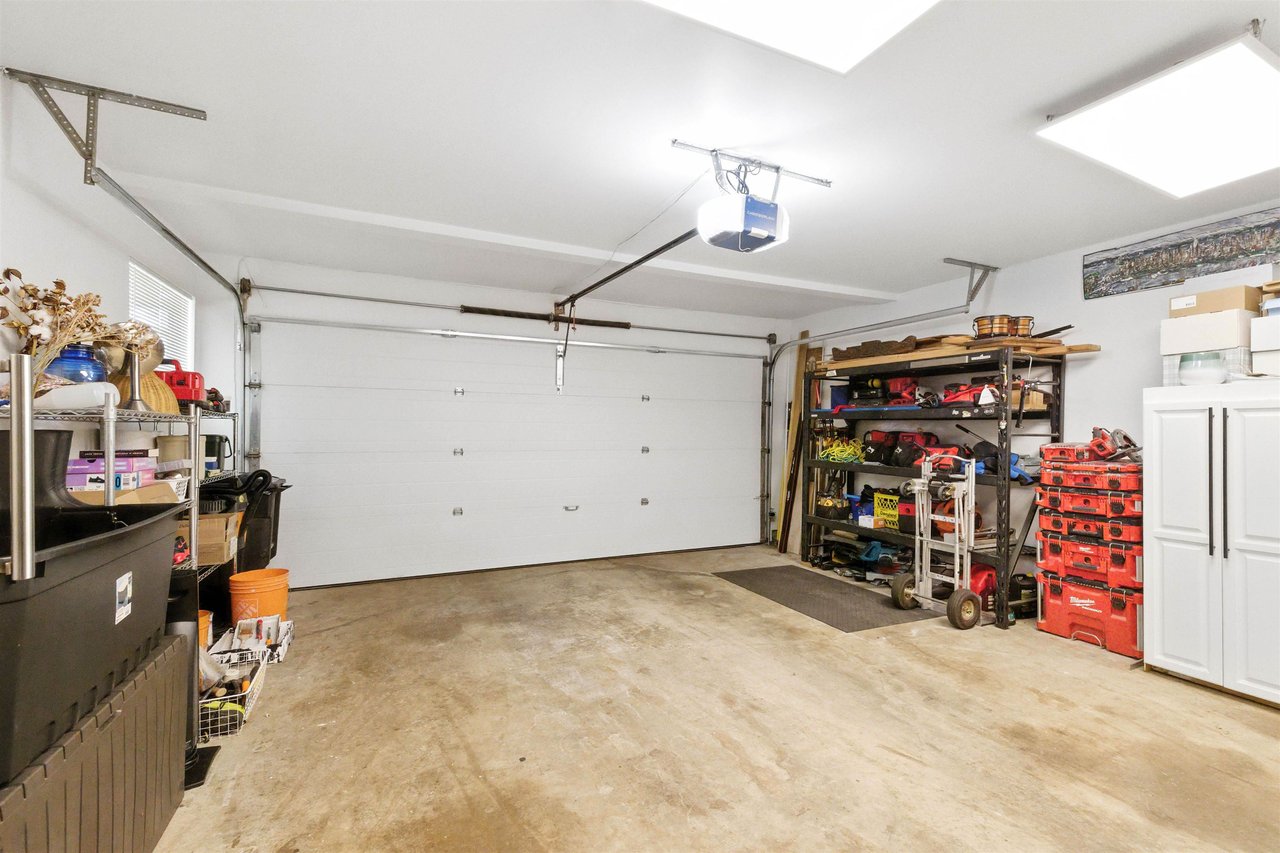 8885 Larkfield Dr