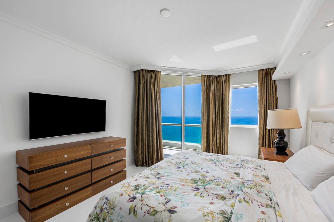 Acqualina Residences Unit 3504