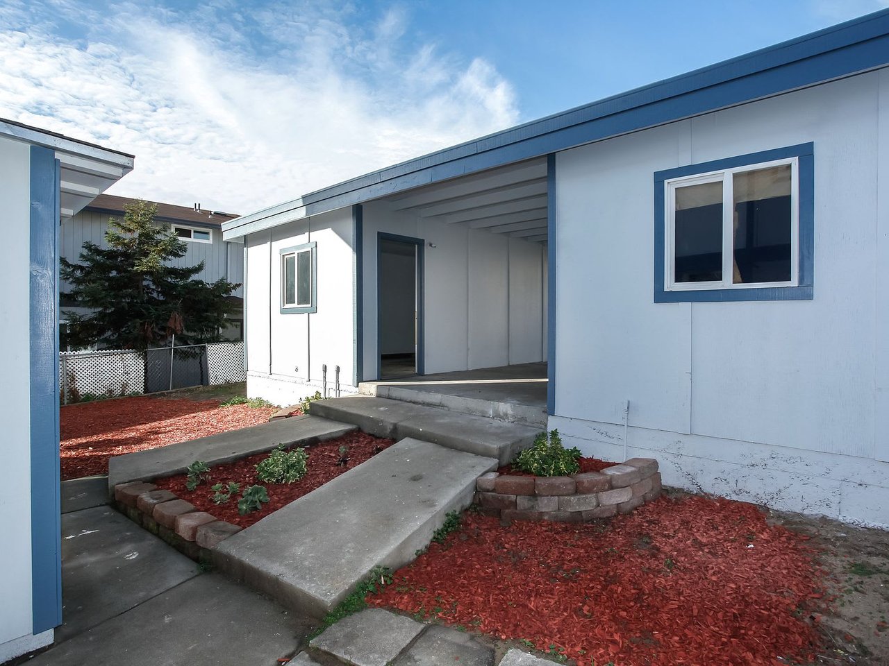 1233 Hamilton Ave