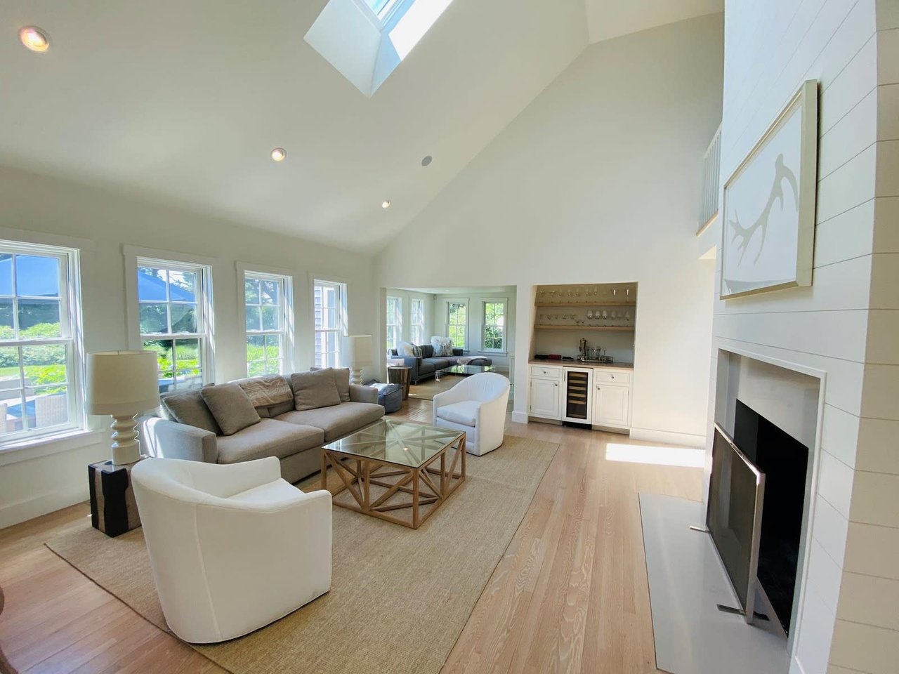 12 Pond View Dr