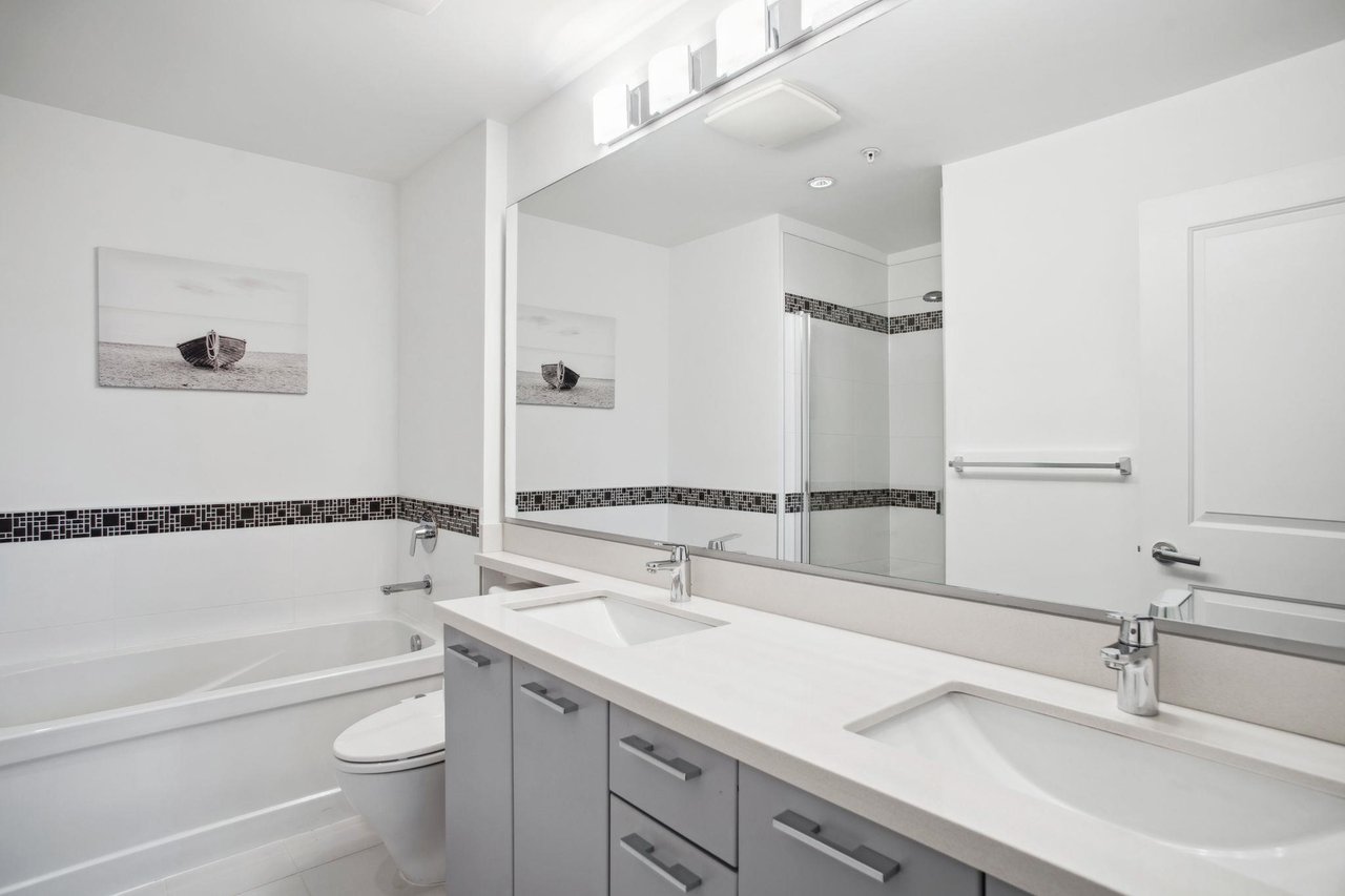 103-717 Chesterfield Ave