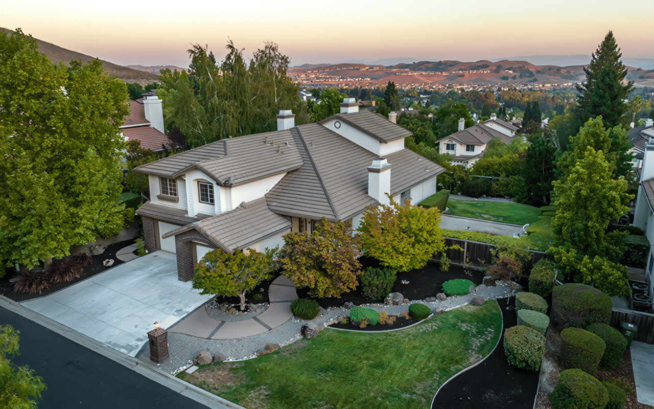 New Listing! 4388 Mansfield Dr., Danville