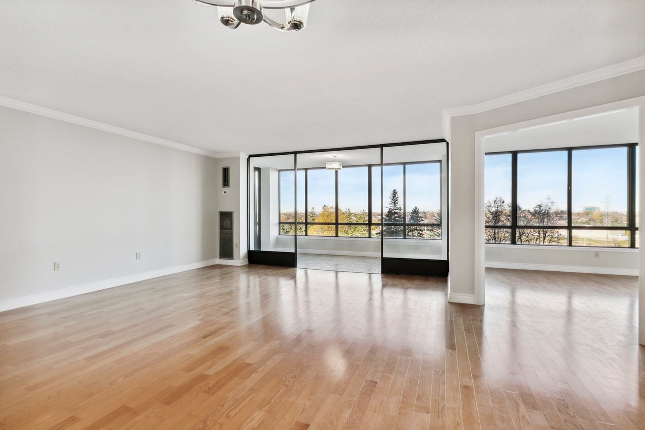65 Skymark Drive 301