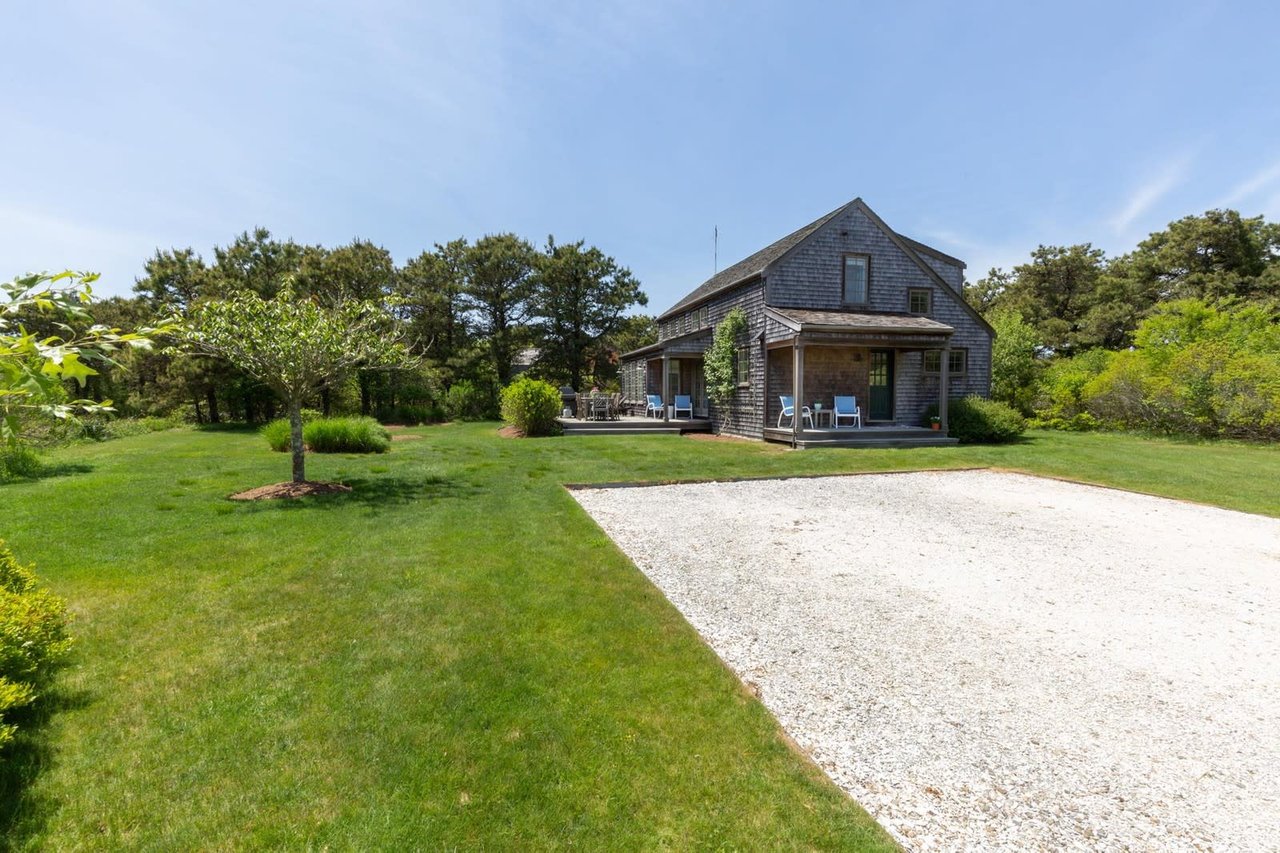 12a Pond View Dr, Cottage