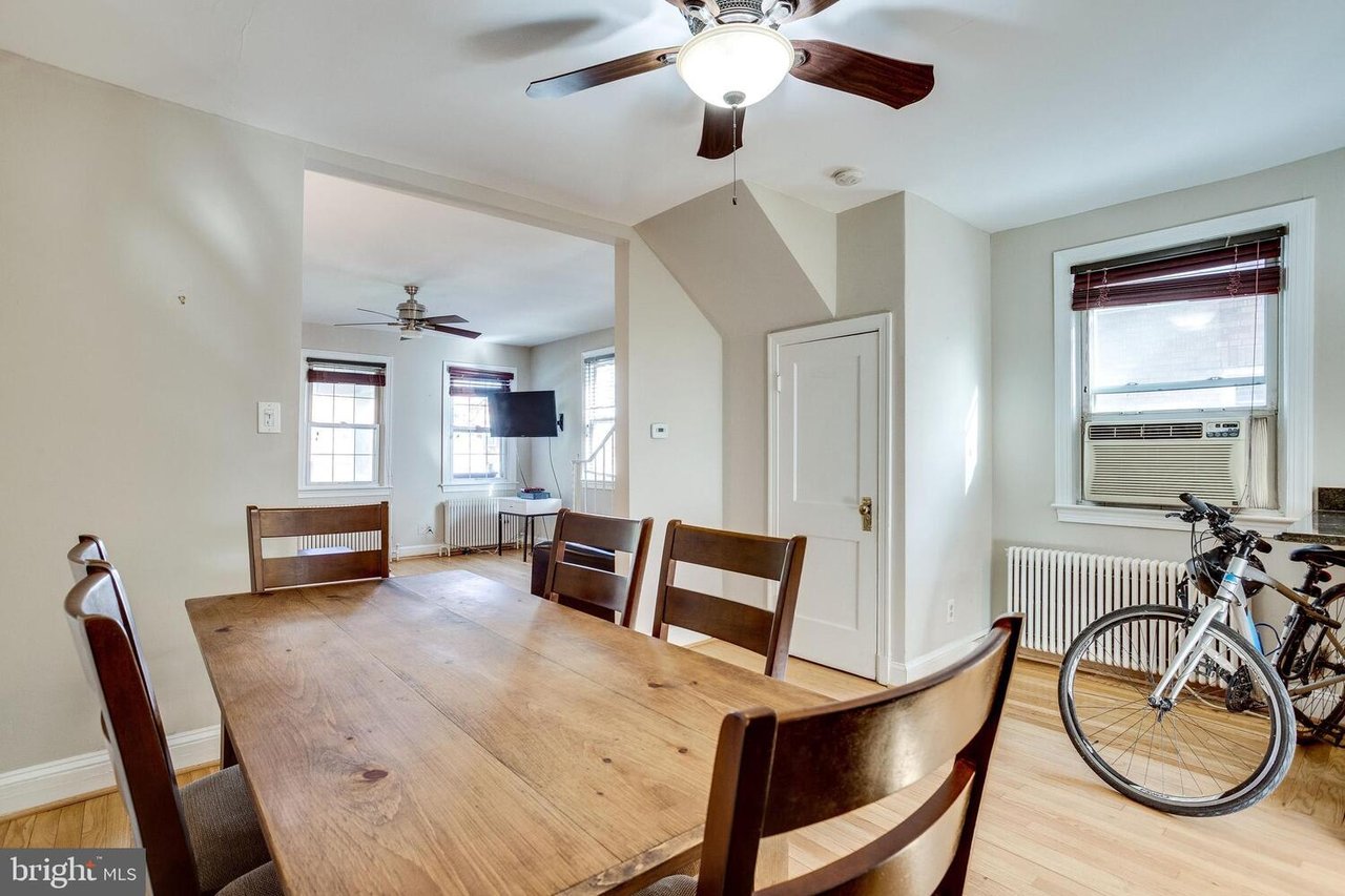 434 Longfellow St NW