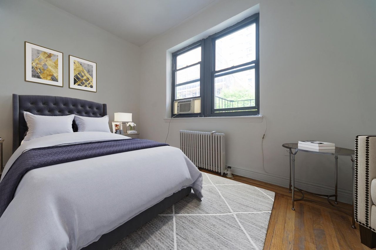 210 East 38th Street, Apt 2-E