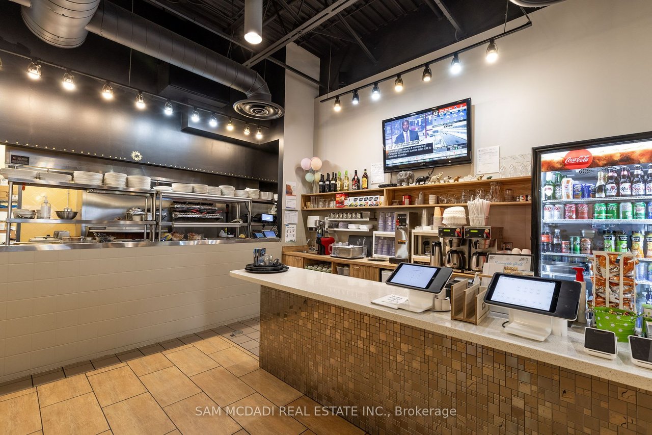 2501 Prince Michael Dr #6