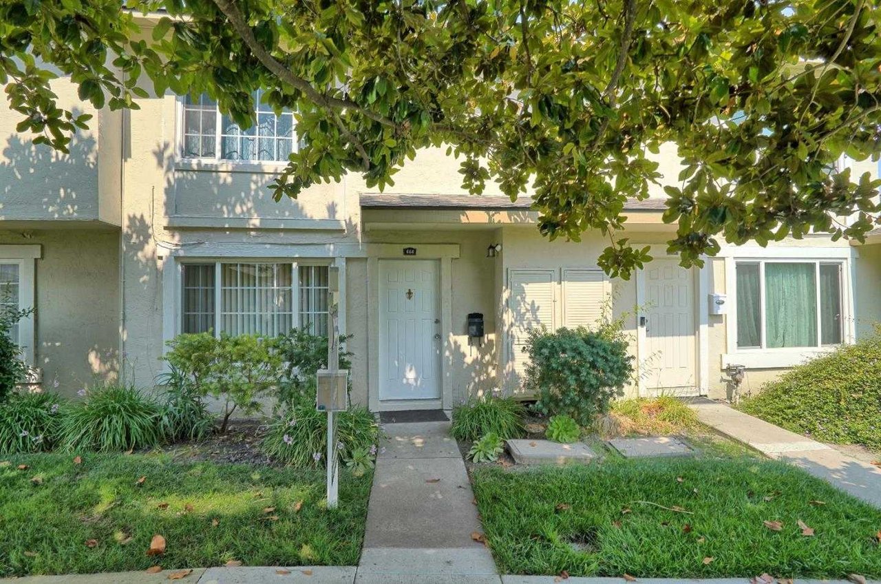 444 Don Del Monico CT