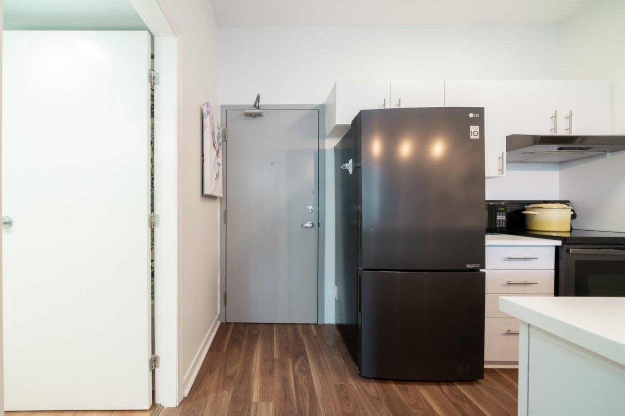 309-22 E Cordova St