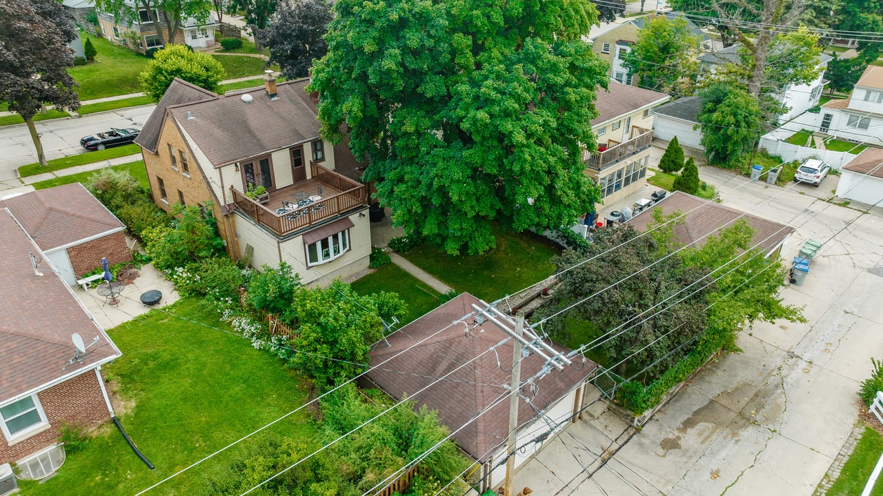 Updated 3+ Bed / 2 Bath Cooper Park Home