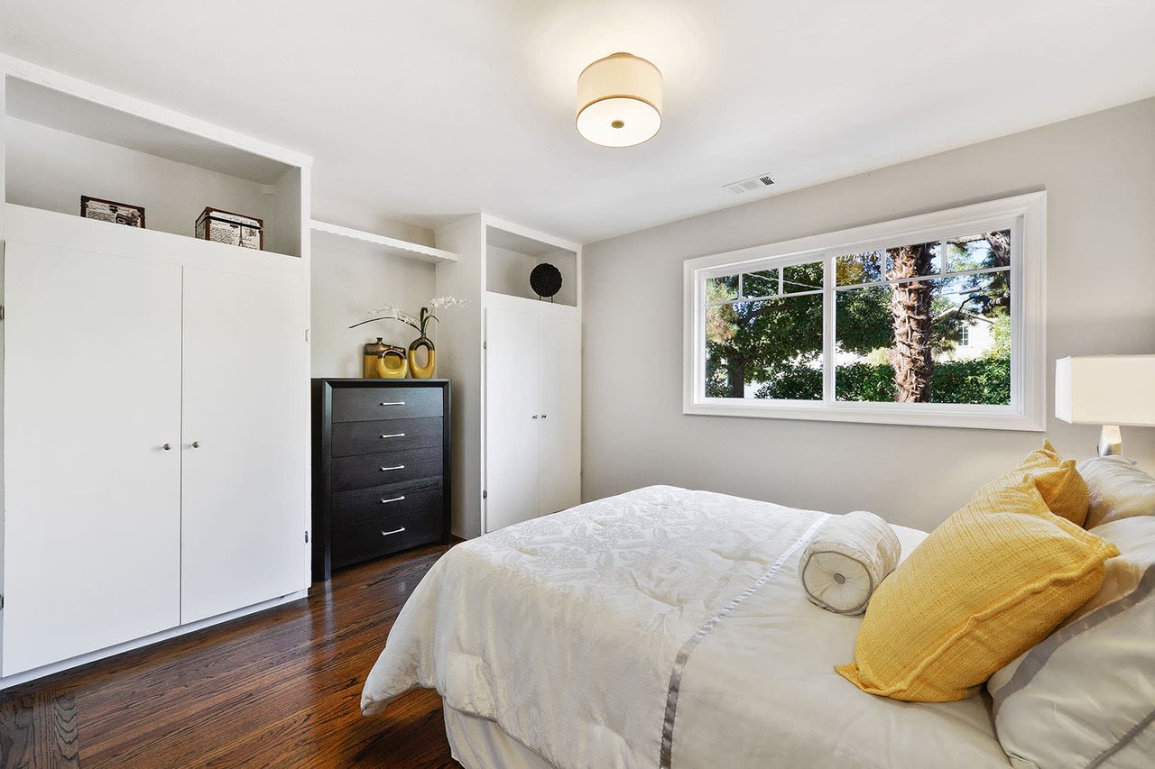 1434 Fremont Ave