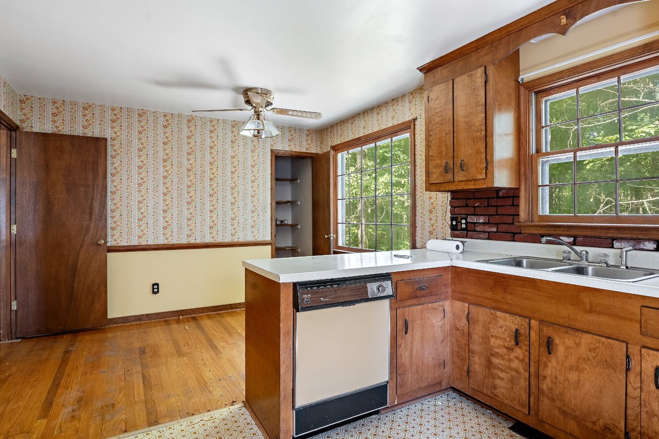 10149 Clearwood Road