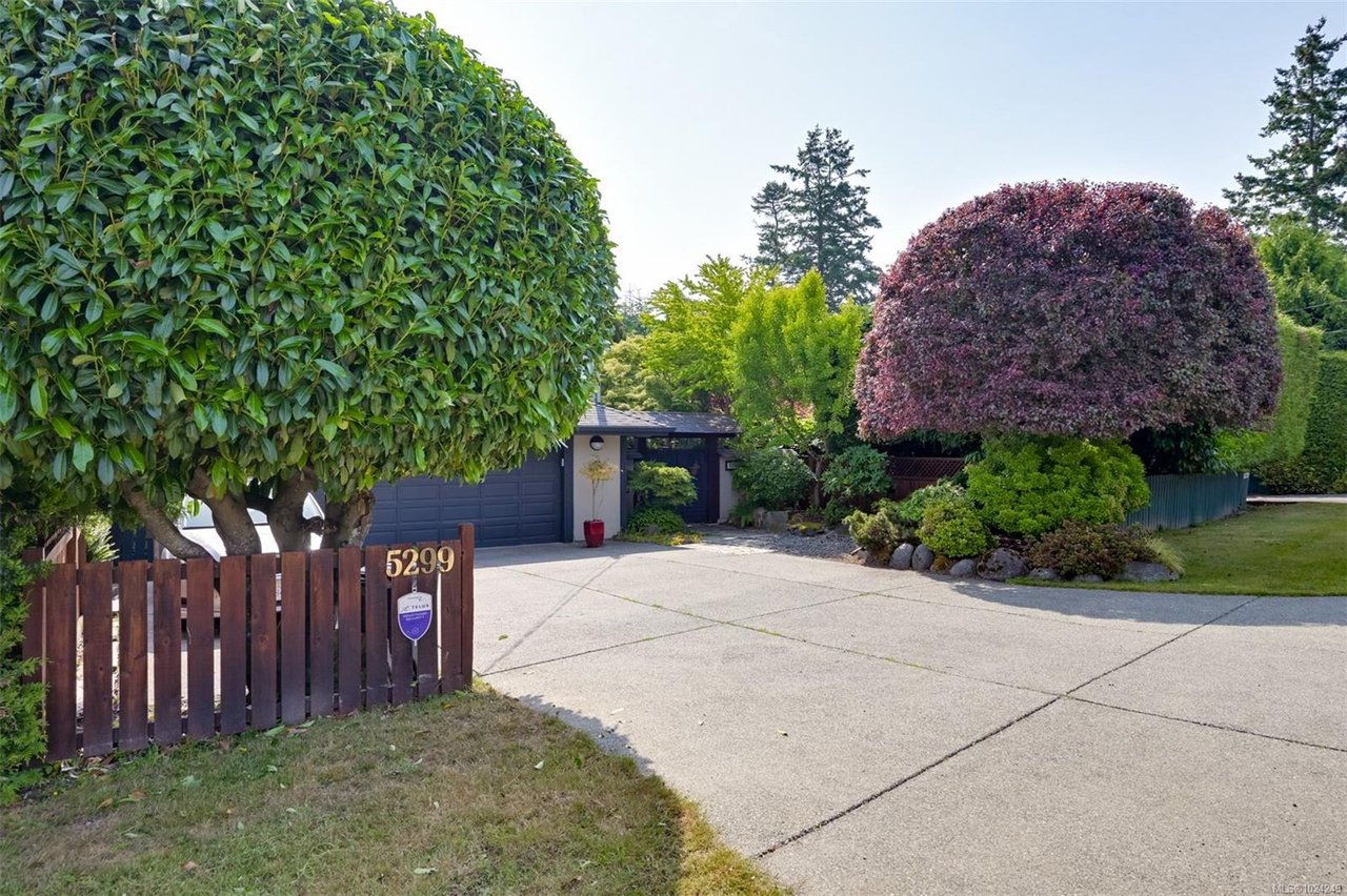 5299 Parker Ave