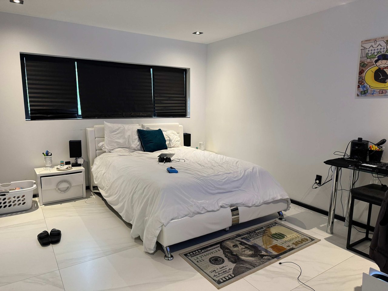 Diplomat  Parkway Hallandale Beach