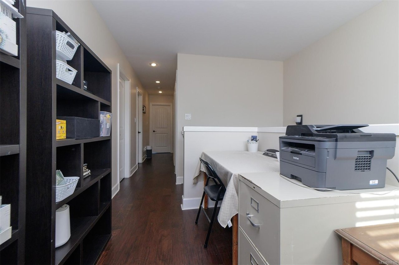 2074 Solent St, Sooke
