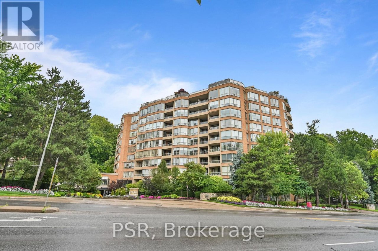 #PH18 -3800 YONGE ST