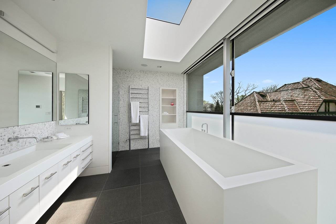 For Those Seeking An Extraordinary Lifestyle