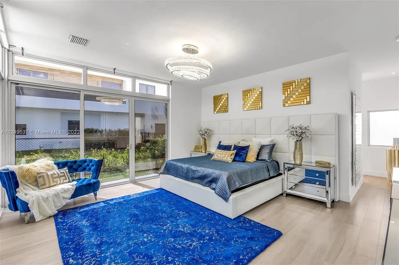 16672 S Botaniko Dr S