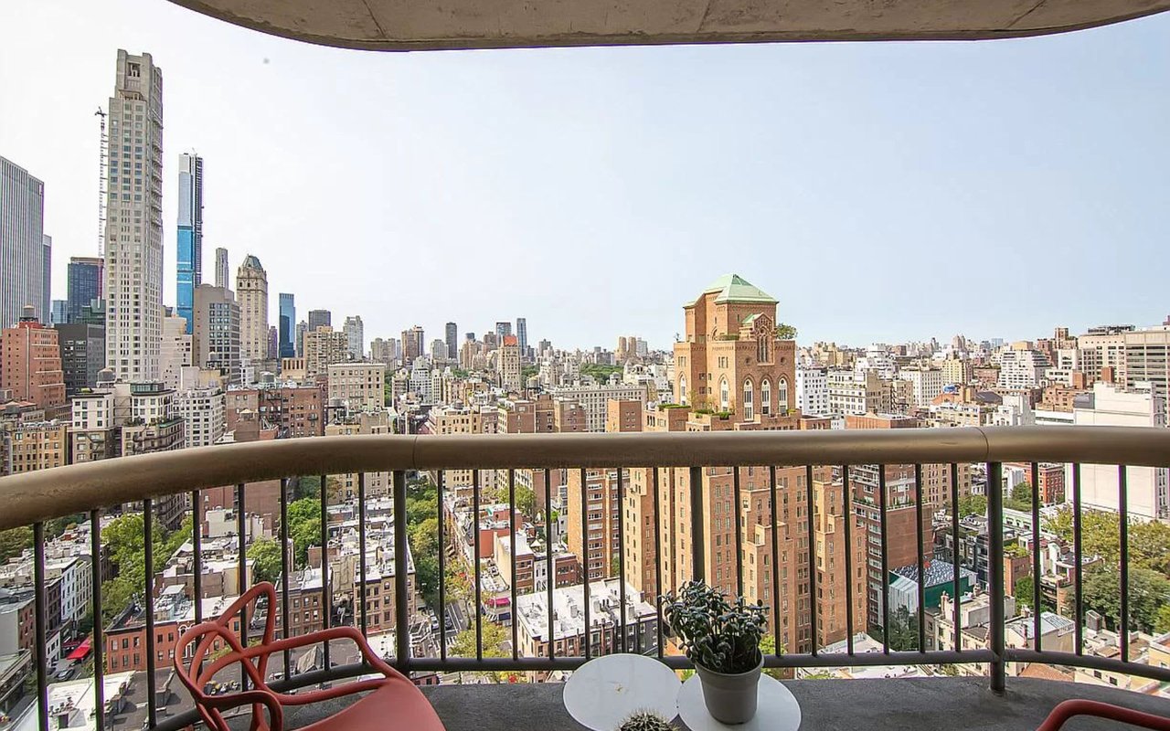 167 E 61st Street #25D