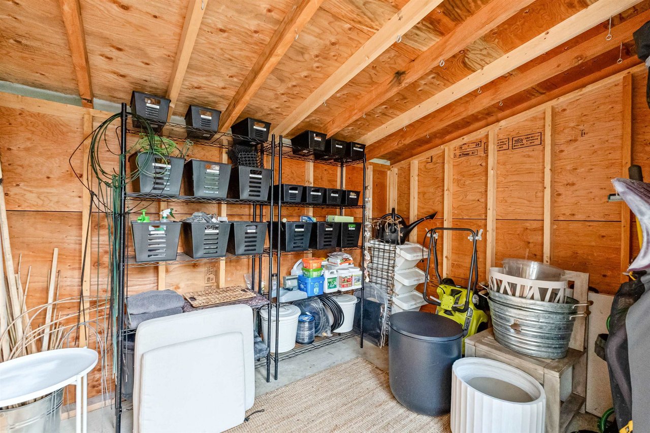 4365 Raeburn Street, North Vancouver