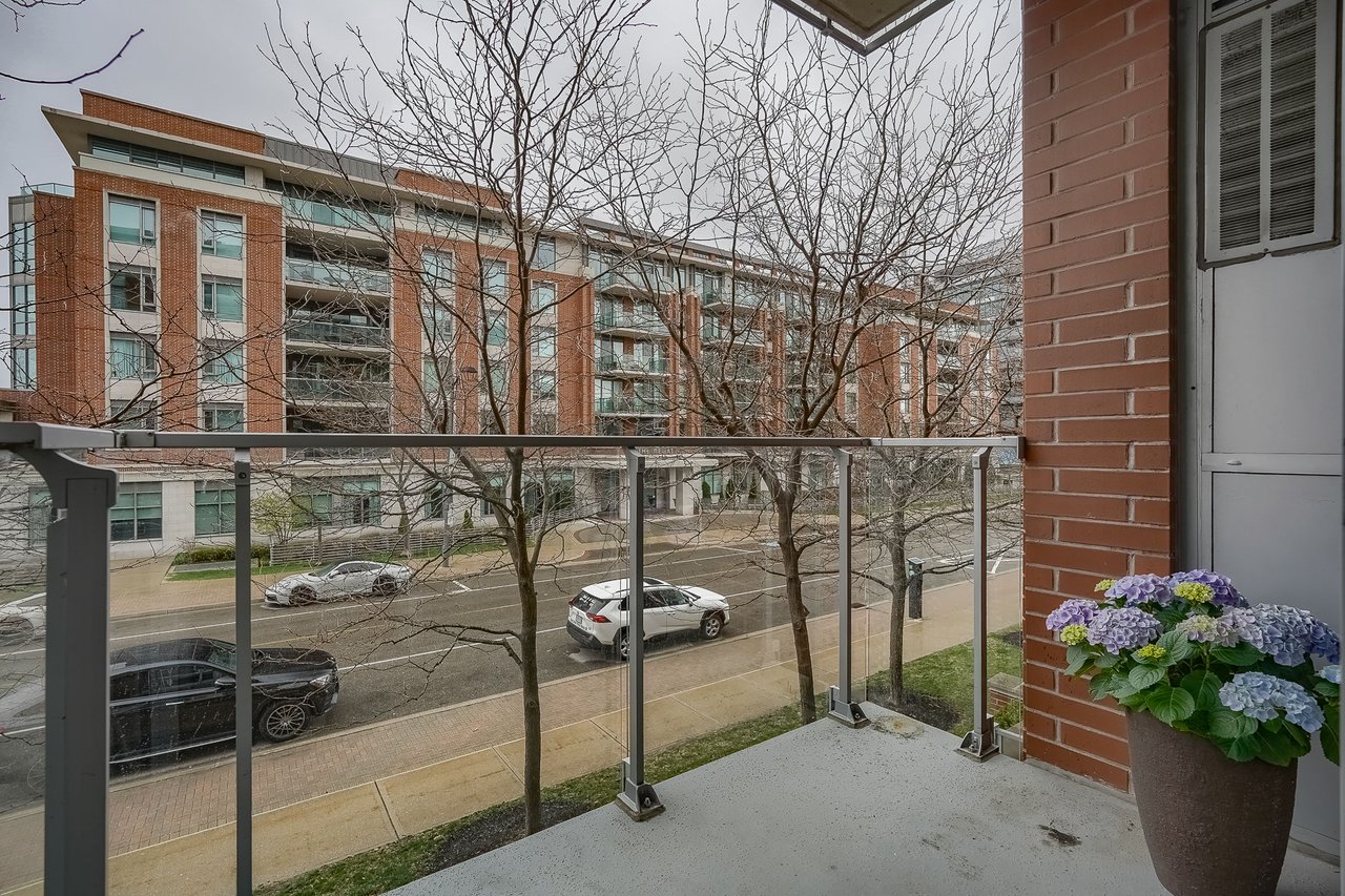 80 Port St E #212 