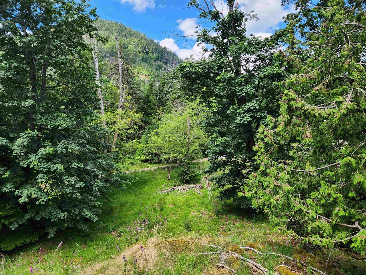 LOT 4 Brigade Bay