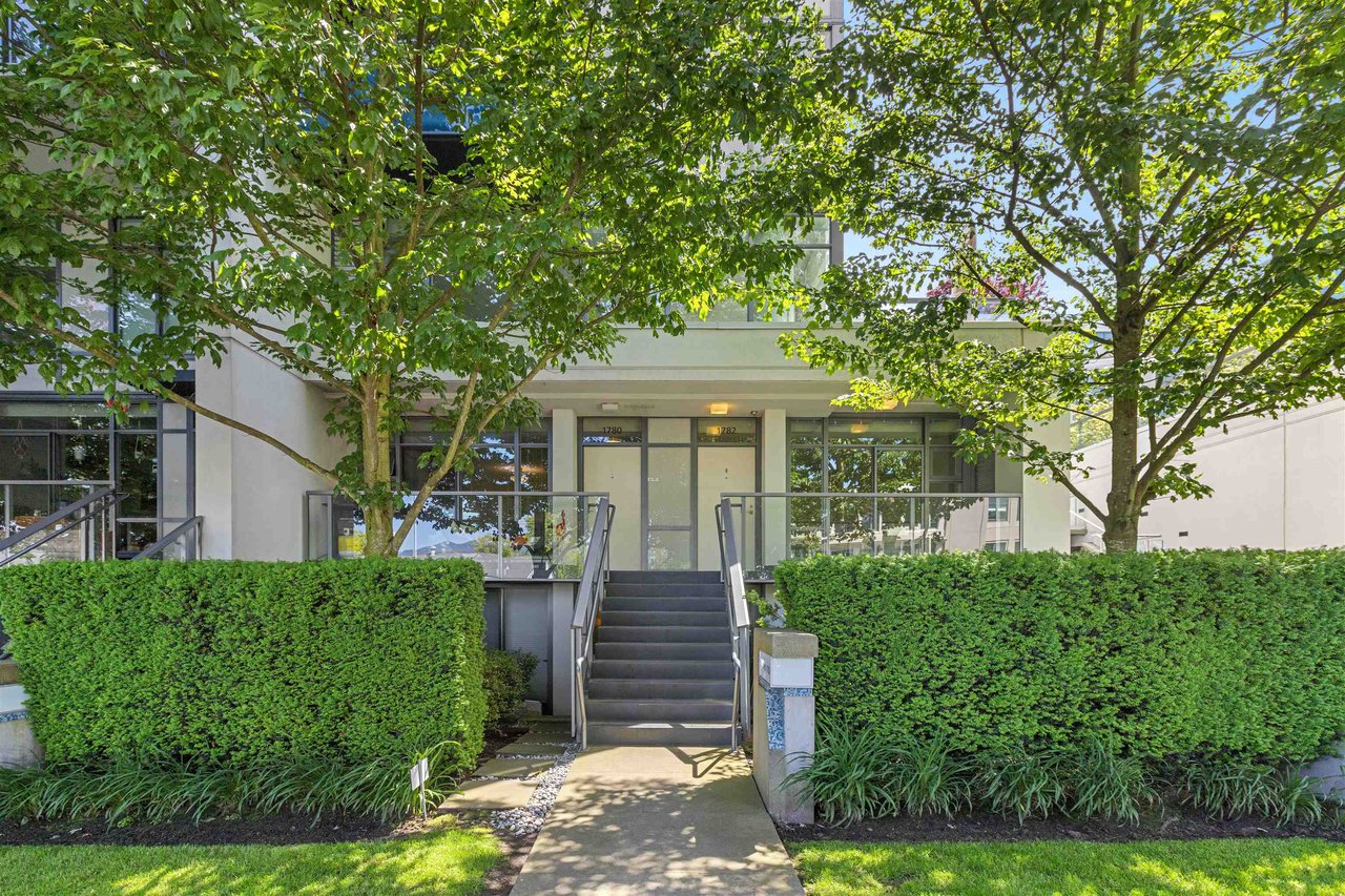 1782 W 6th Ave