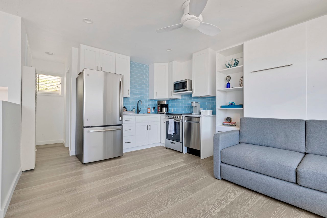 2307 Bayside Drive Unit: 2
