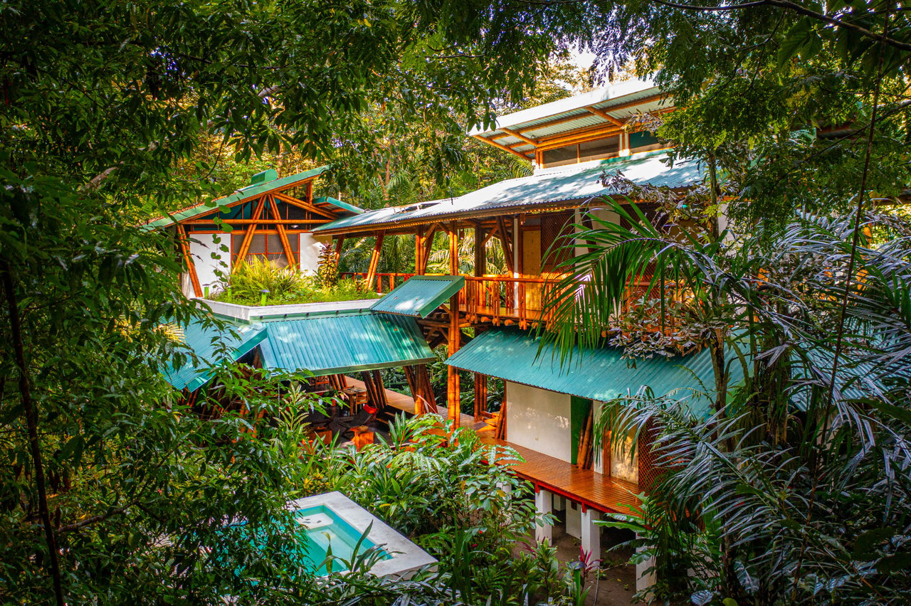 Off Grid Beachfront Bamboo Estate, Osa, Puntarenas