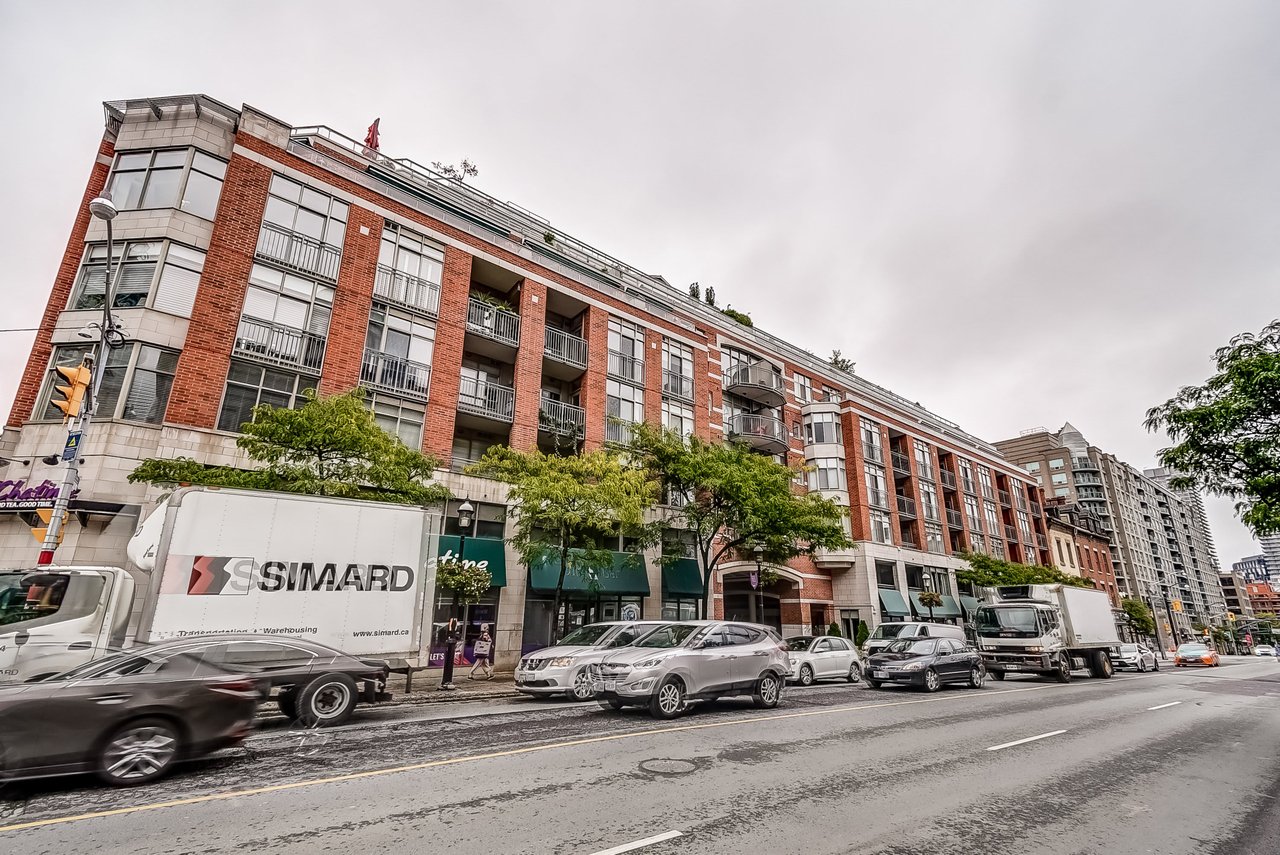 ST LAWRENCE MARKET VIEWS