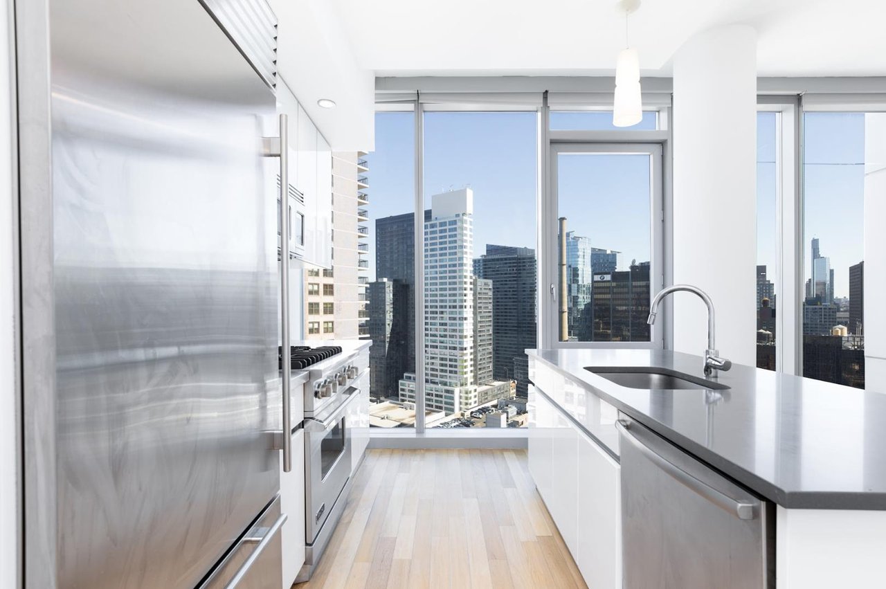 554 West 54th Street, Apt 25-Q