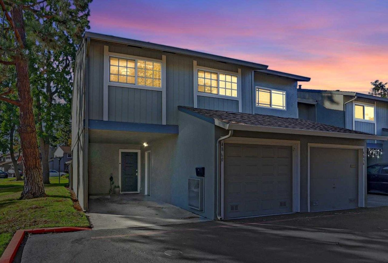 4860 Vesca WAY