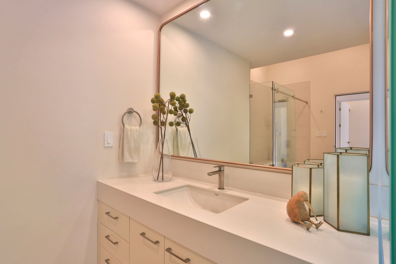 Remodeled Contemporary View Home, Escazu, San Jose