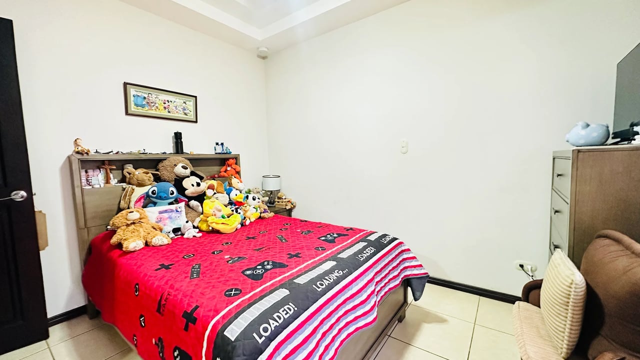 Colonial Style Gated Condo, Curridabat, San Jose
