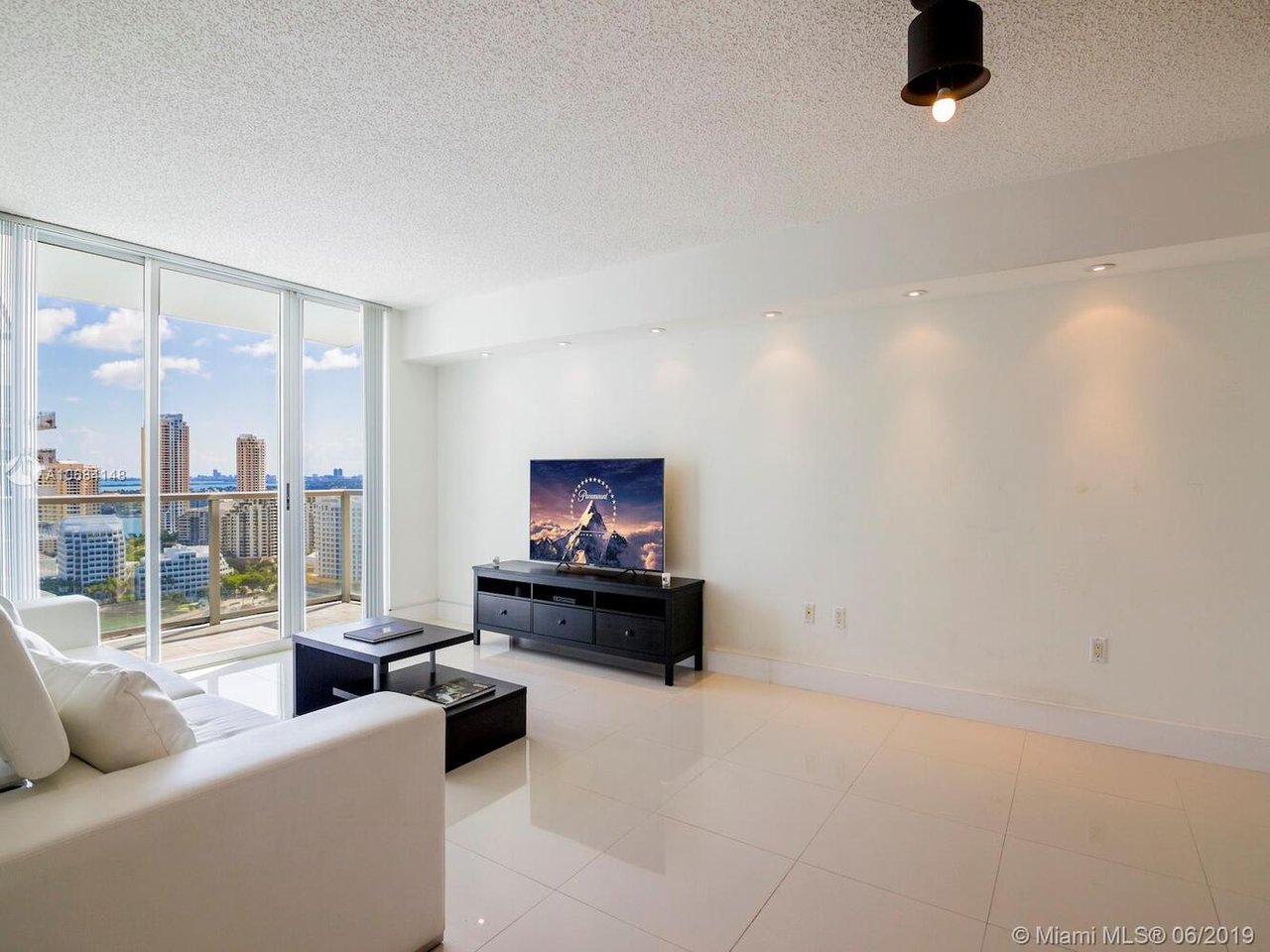 1155 Brickell Bay Dr, #3006