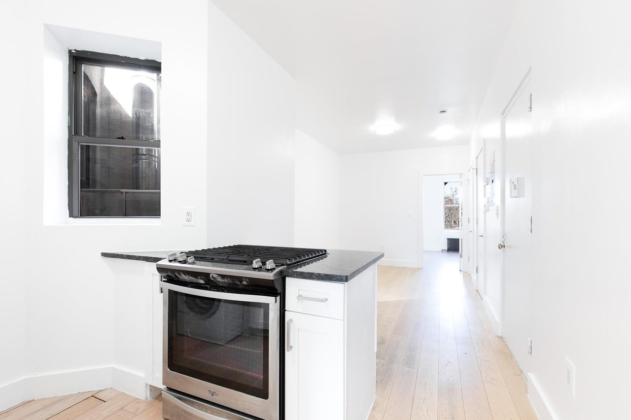 788 Madison Street, Apt 4R