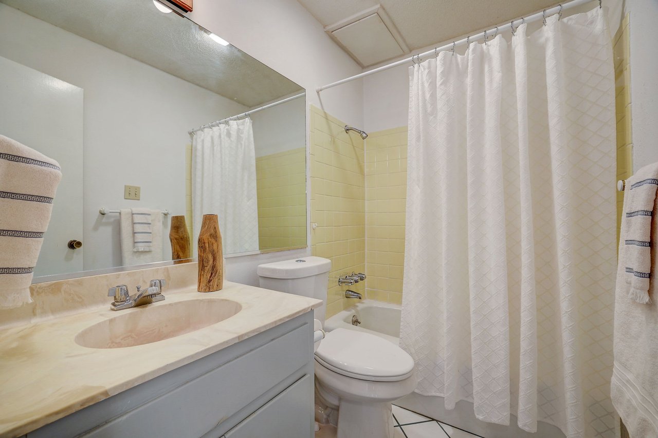 2425 Ashdale Dr #24, Austin, Texas 78757