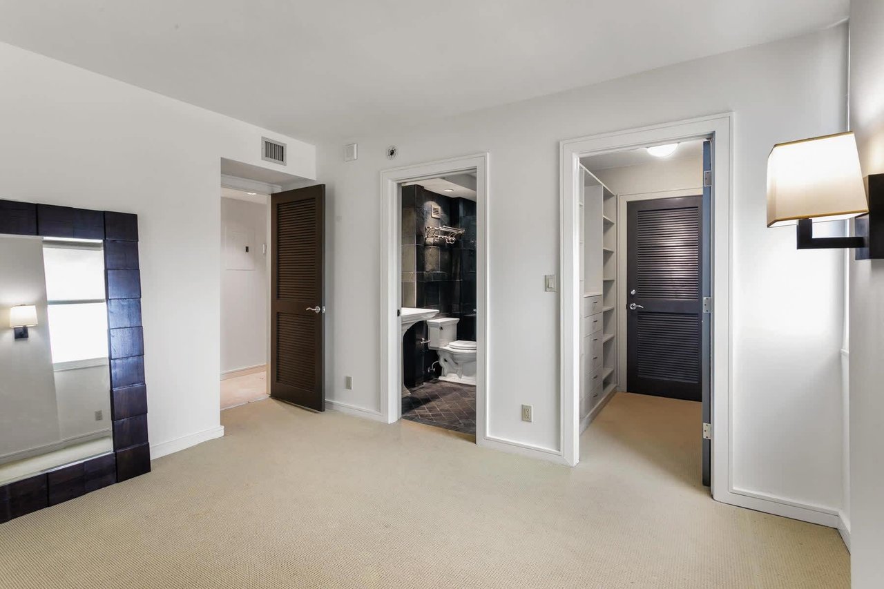 1801 S. Flagler Drive, 511