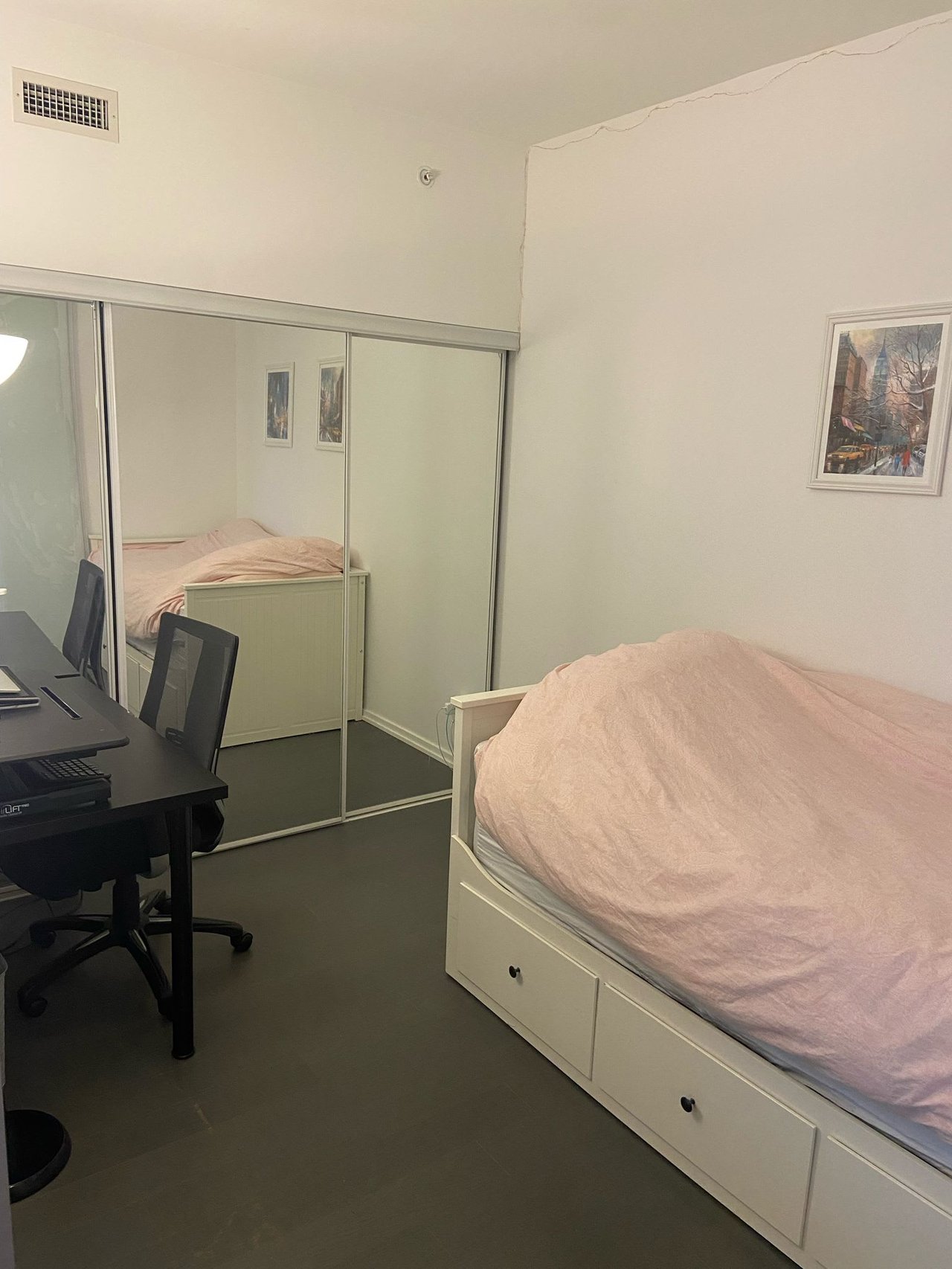 70 Temperance St, Unit 4517