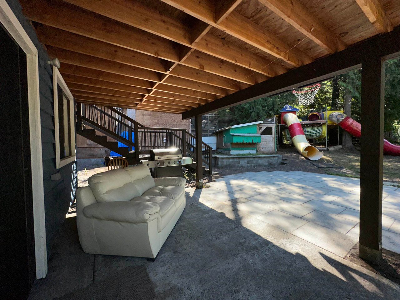 1100 Fernwood Rd