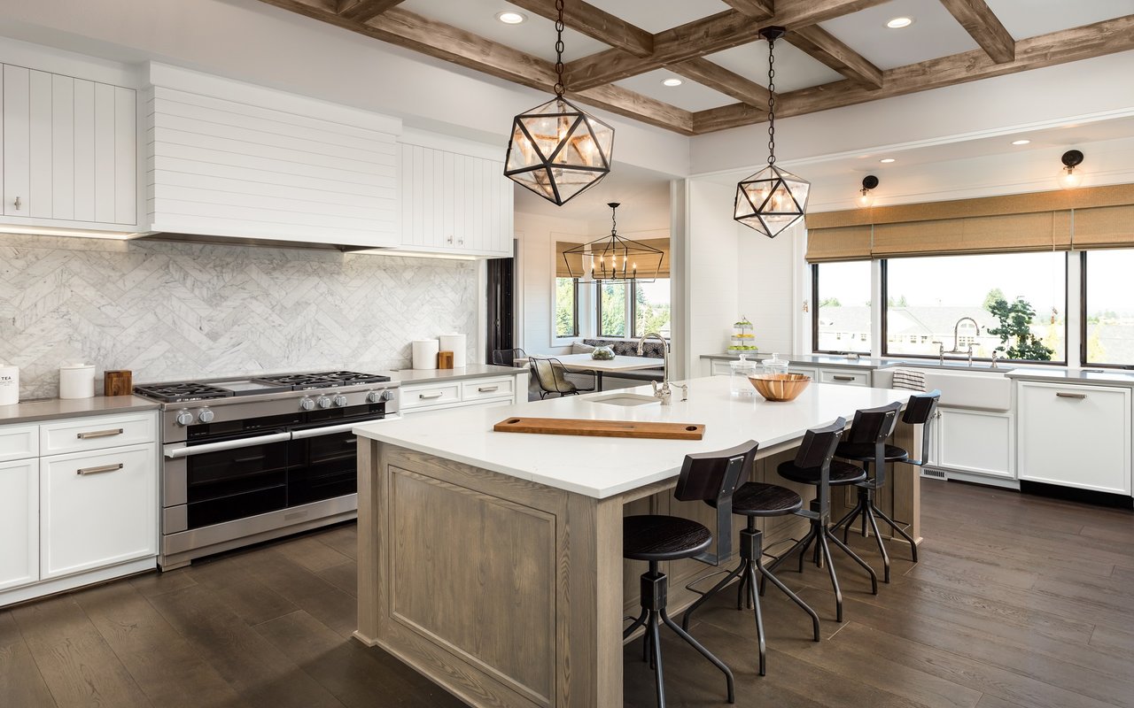 Eat In! 7 Knockout Homes With Delectable Kitchens