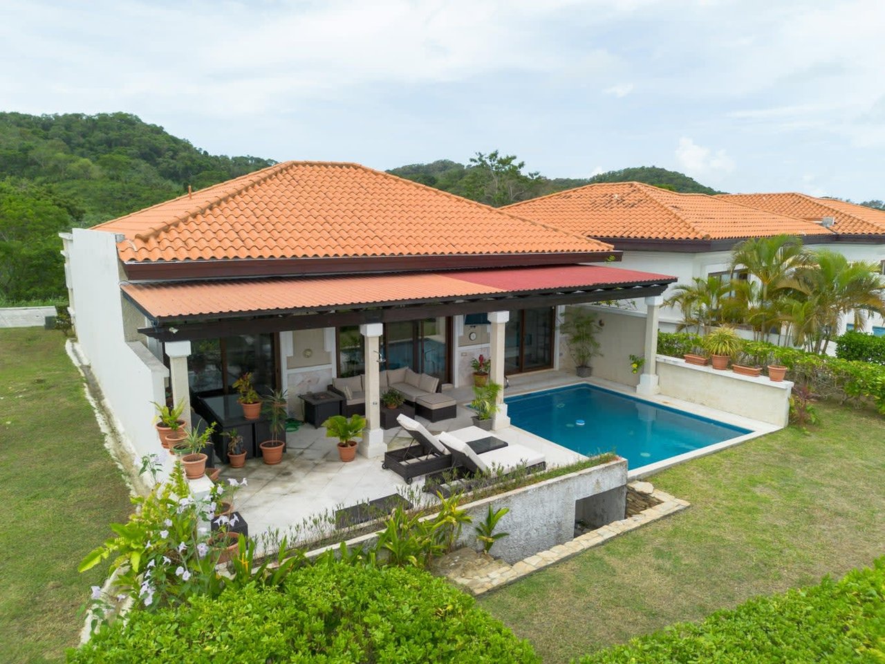 Villa 1328 