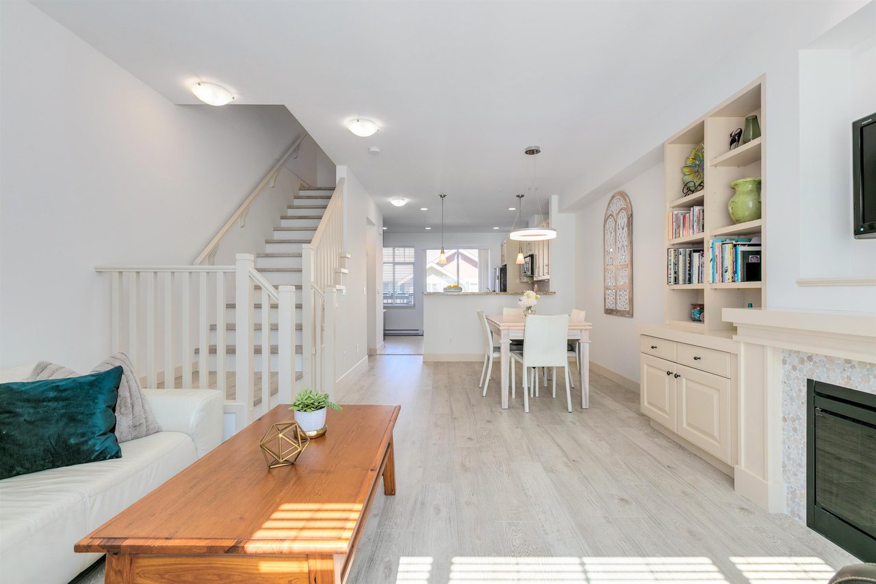 115-2979 156th St